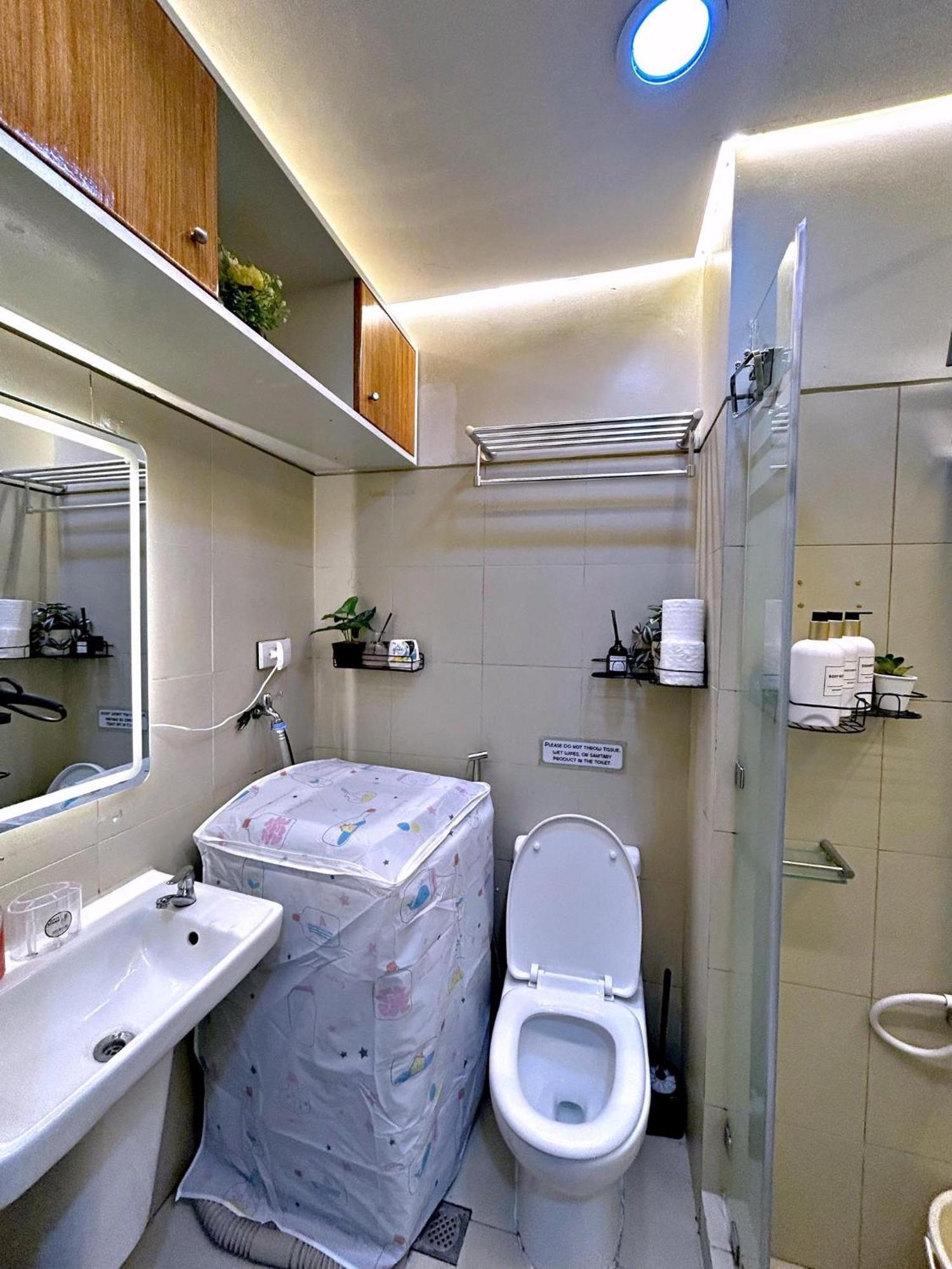 Cozypura Staycation Near Moa, Airport , With Free Fast Wifi, Netflix And Pay Parking ปาไซ ภายนอก รูปภาพ